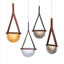 Suspension moderne minimaliste en verre