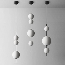 Suspension moderne minimaliste en forme de haricot magique et de molécule