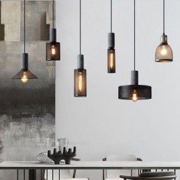 Suspension noire en ciment avec grille lumineuse style country rétro