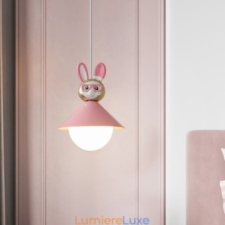 Suspension moderne minimaliste G9 en fer forgé et résine motif lapin et veau Suspension moderne minimaliste G9 en fer forgé et résine motif lapin et veau