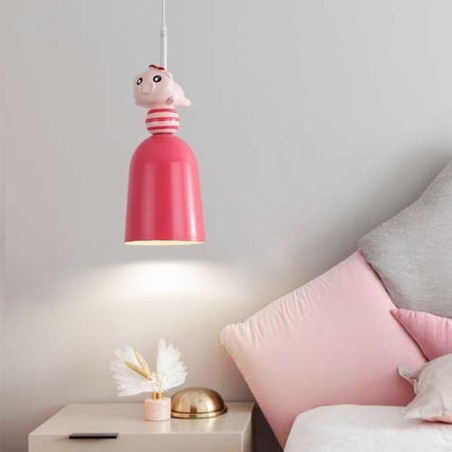 Suspension moderne en fer forgé et résine rose en forme de cochon Suspension moderne en fer forgé et résine rose en forme de cochon