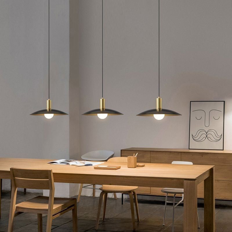 Lampes suspendues modernes et simples