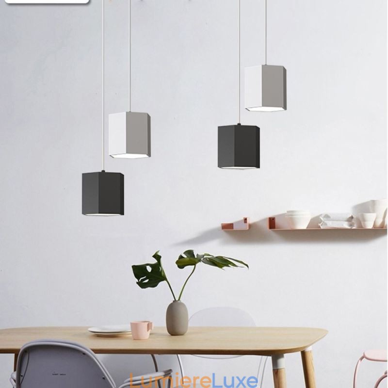 Lampe suspendue hexagonale moderne et simple