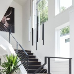 Lustre moderne à longue bande pour immeuble duplex