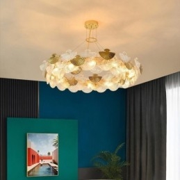 Lustre européen en verre suspendu en forme d'éventail