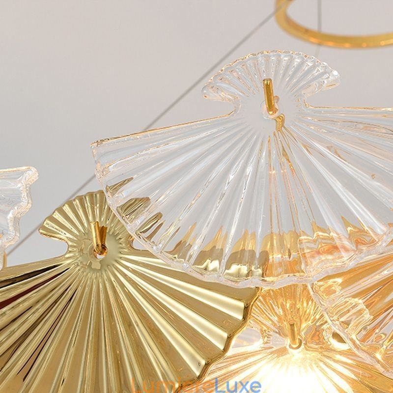 Lustre européen en verre suspendu en forme d'éventail
