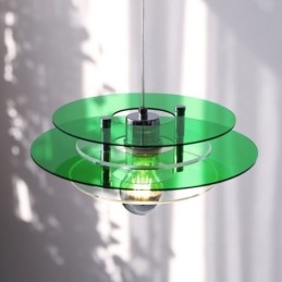 Suspension nordique post-moderne en acrylique