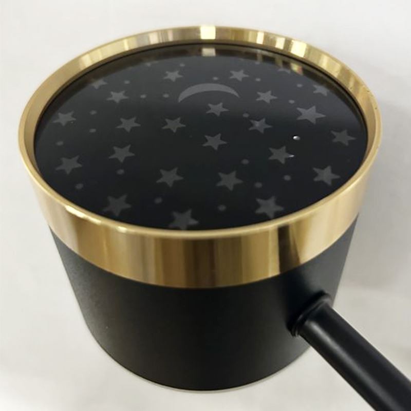 Lustre à projection d'étoiles
