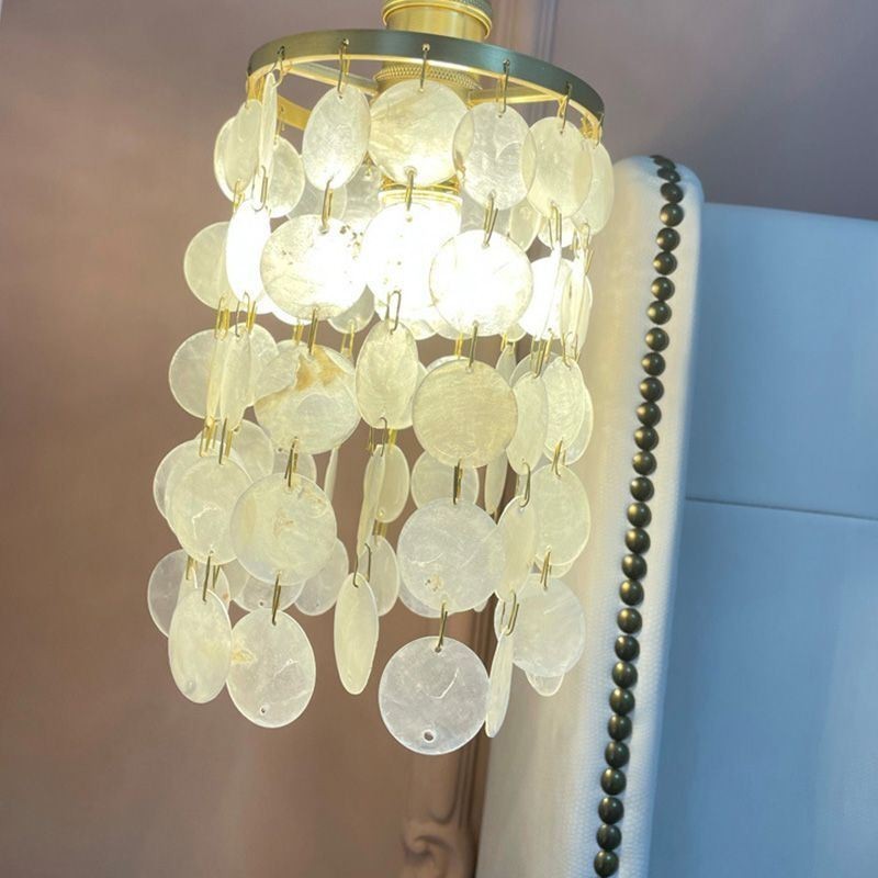 Lustre classique moderne avec abat-jour en coquillage blanc, lampe suspendue, plafonnier