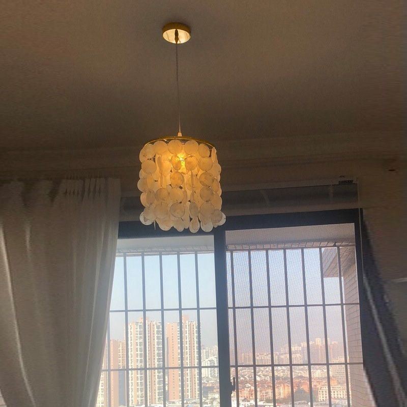 Suspension moderne en Capiz, mini plafonnier suspendu contemporain pour salle à manger