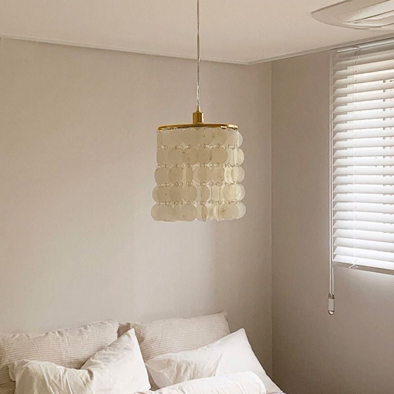Suspension moderne en Capiz, mini plafonnier suspendu contemporain pour salle à manger