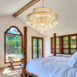 Suspension en cristal doré à 4 niveaux et 7 lumières