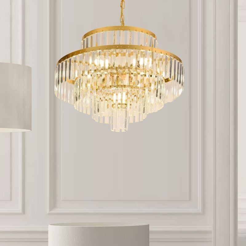 Suspension en cristal doré à 4 niveaux et 7 lumières