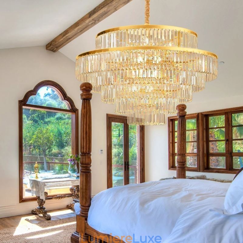 Suspension en cristal doré à 5 niveaux et 7 lumières