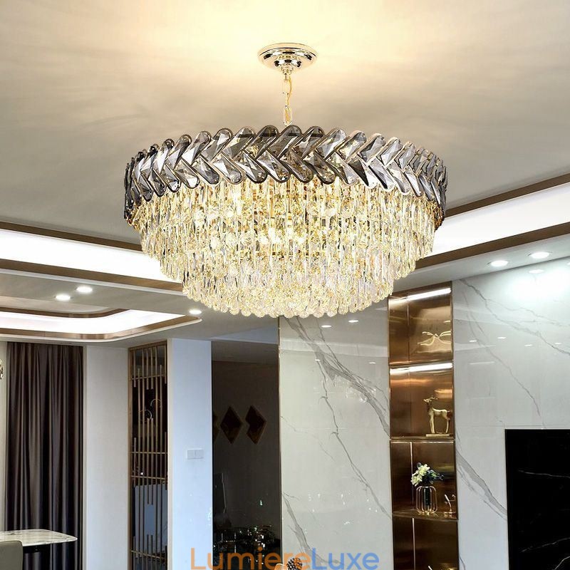 Suspension en cristal et plafonnier doré