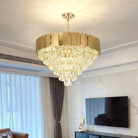 Plafonnier conique moderne et élégant en cristal Plafonnier conique moderne et élégant en cristal