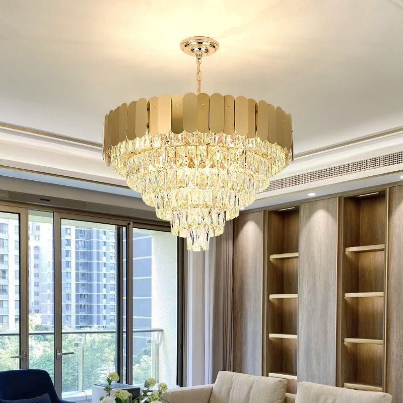 Plafonnier conique moderne et élégant en cristal
