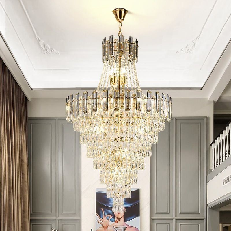 Suspension conique en cristal moderne et élégante