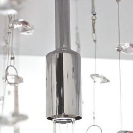 Lustre traditionnel classique en cristal et métal chromé
