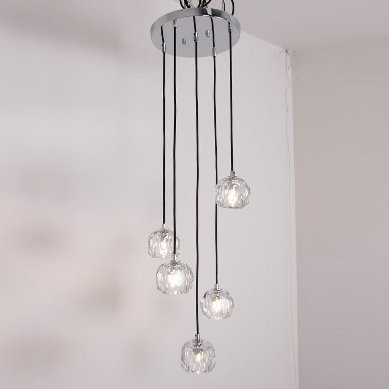 Plafonnier suspendu moderne en cristal en forme de ballon de football