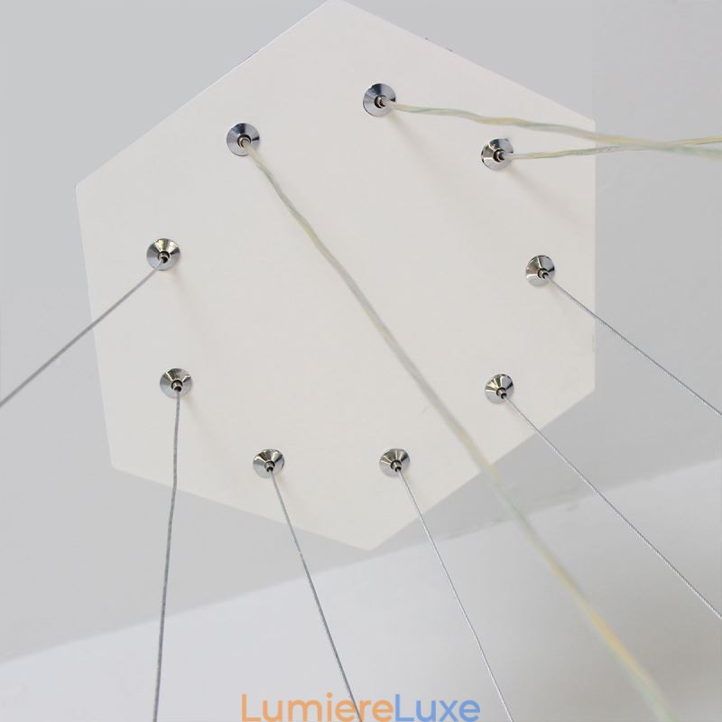 Suspension hexagonale moderne
