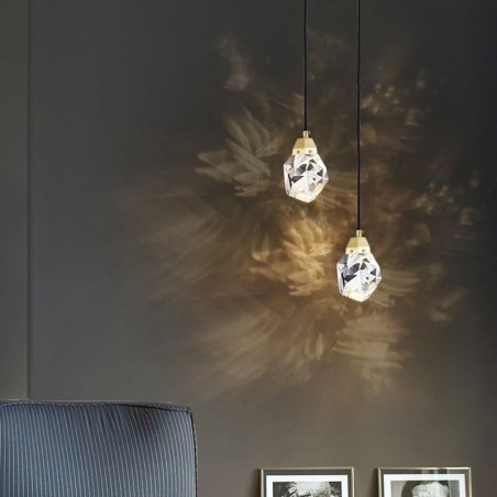 Mini plafonnier suspendu en forme de boule de cristal simple Mini plafonnier suspendu en forme de boule de cristal simple