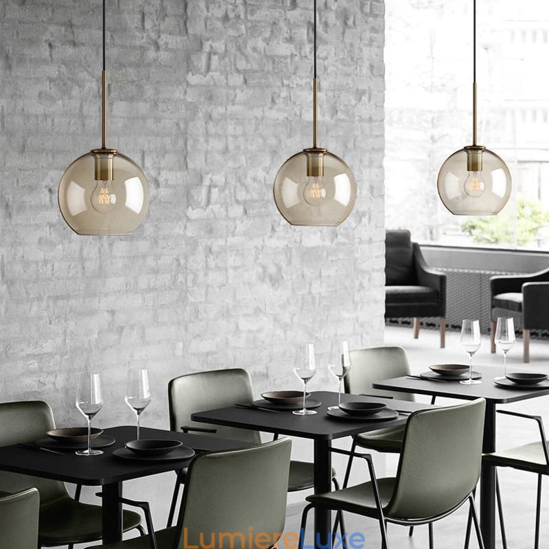 Suspension en verre minimaliste couleur cognac, luminaire décoratif en verre