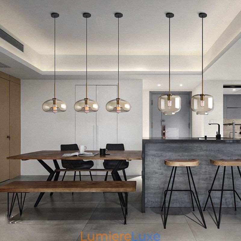Suspension en verre minimaliste couleur cognac, luminaire décoratif en verre