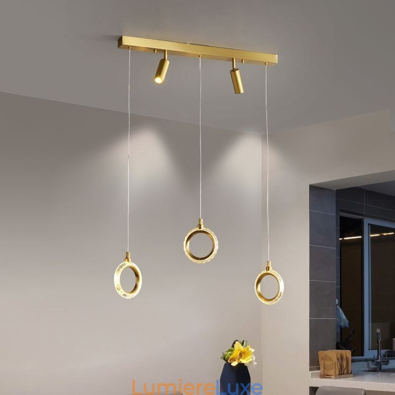 Suspension en acrylique avec spot