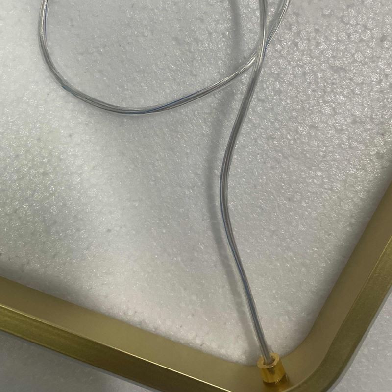 Luminaire suspendu décoratif minimaliste