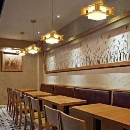 Lampe suspendue en chêne de style nordique avec abat-jour en verre dépoli Café