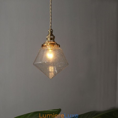 1 luminaire suspendu en verre diamanté à bulles 1 luminaire suspendu en verre diamanté à bulles