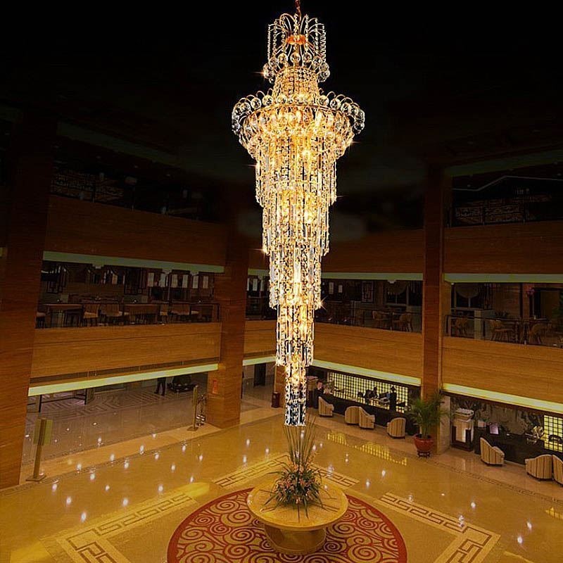 Lustre européen en cristal à long pendentif