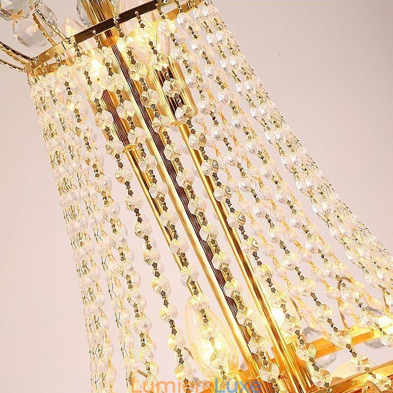 Élégant lustre en cristal à long pendentif