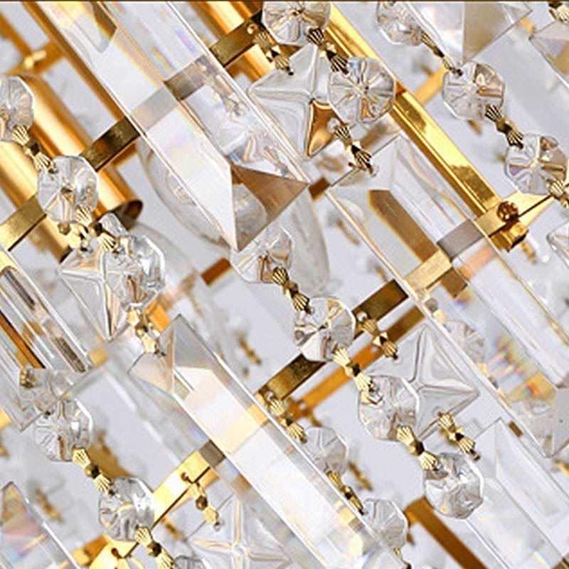 Lustre conique moderne et élégant en cristal