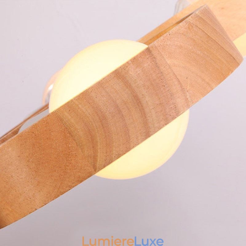 Suspension nordique unique en bois