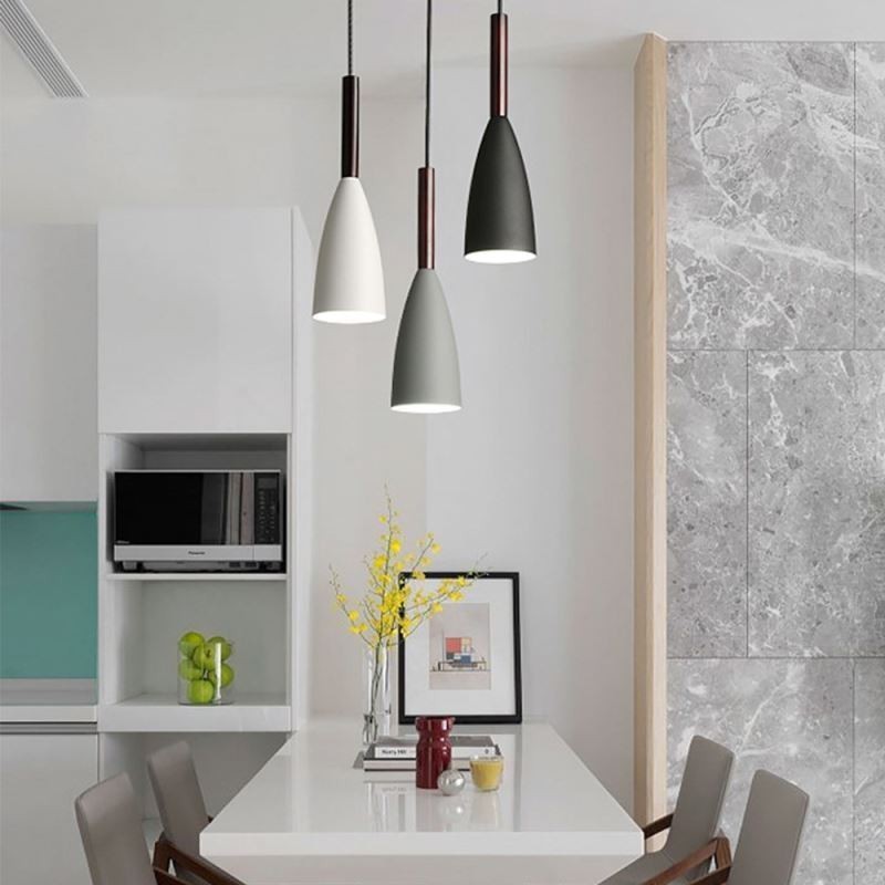 Suspension moderne et simple à trois lumières, luminaire créatif en aluminium pour café