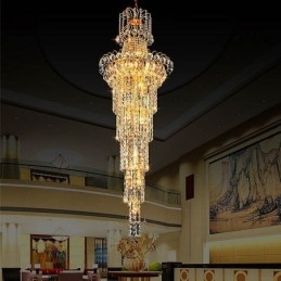 Lustre européen en cristal à long pendentif