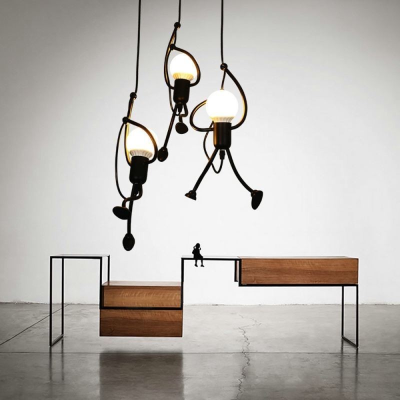 Lampe suspendue moderne et créative en forme de petit bonhomme, luminaire individuel pour la maison