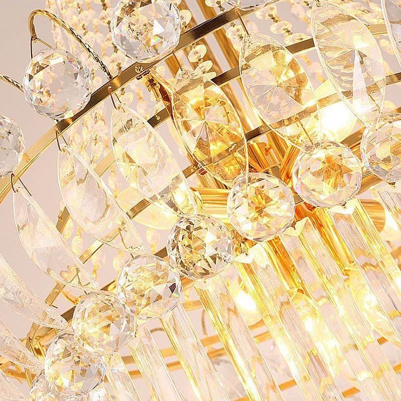 Lustre élégant en cristal à long pendentif