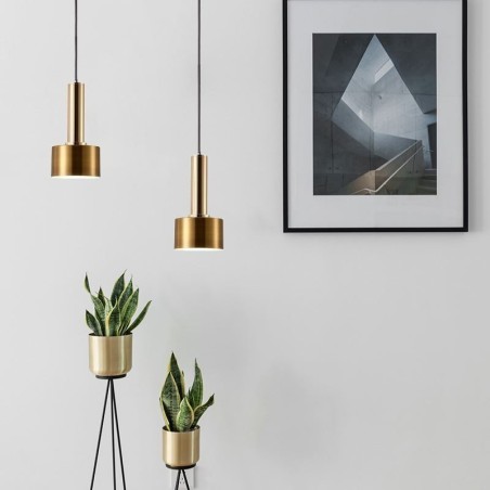 Lampe suspendue simple et moderne en forme de cylindre, éclairage en aluminium Lampe suspendue simple et moderne en forme de cylindre, éclairage en aluminium