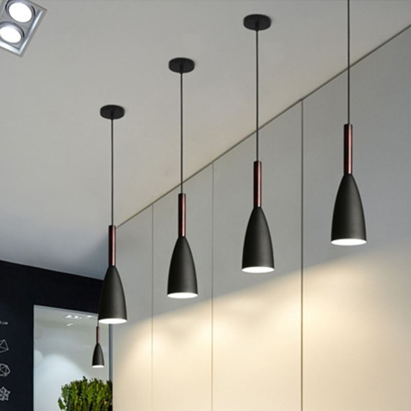 Lampe suspendue moderne au design simple et spécial
