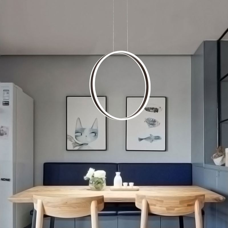 Suspension nordique en acrylique en forme d'anneau