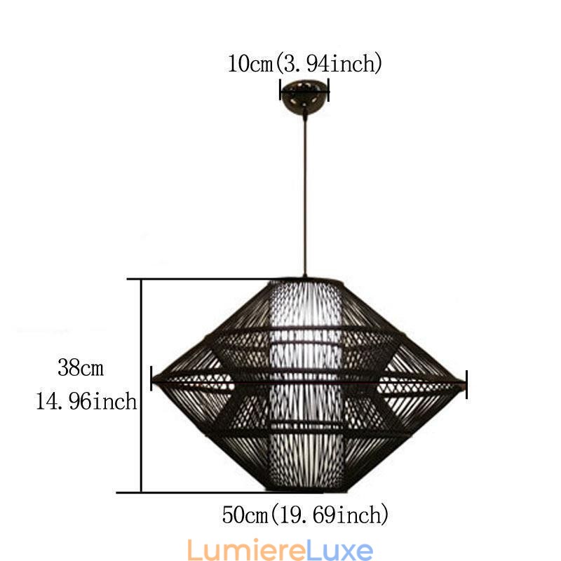 Suspension en bambou au design gyroscopique
