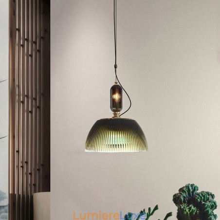 Suspension en verre à jupe plissée, petit plafonnier moderne et minimaliste en fer forgé Suspension en verre à jupe plissée, petit plafonnier moderne et minimaliste en fer forgé