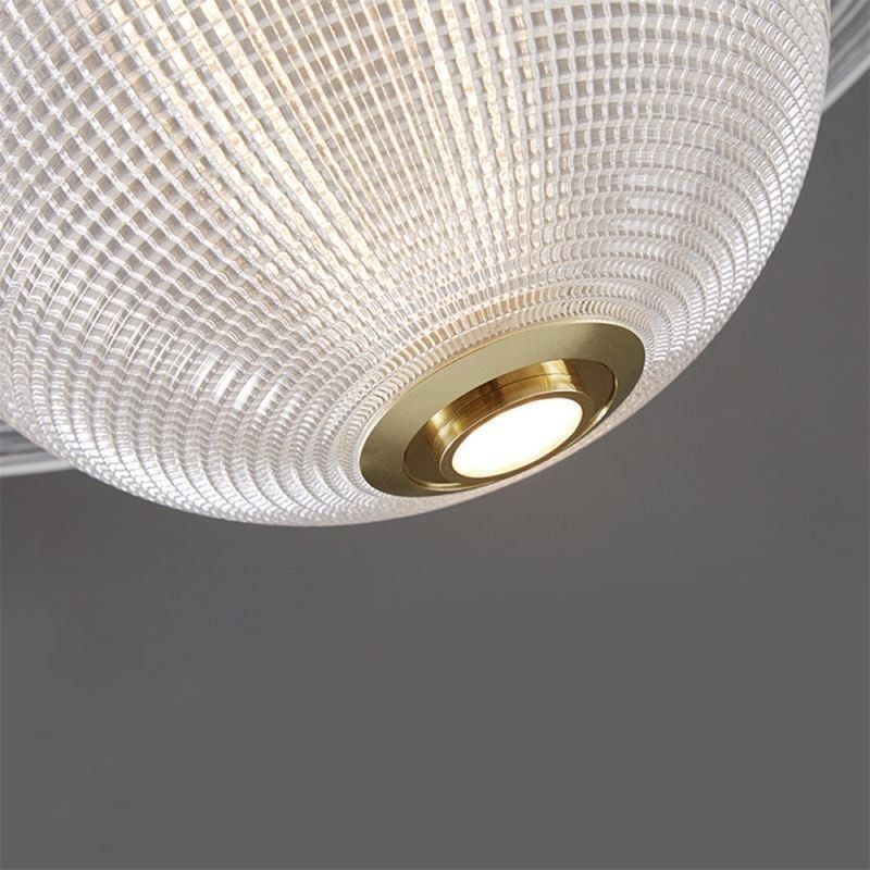 Plafonnier moderne en forme de suspension en verre