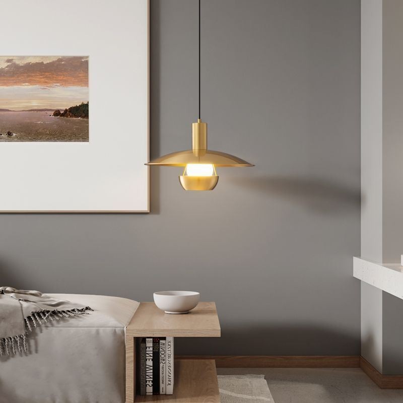 Lampe suspendue à tête unique en or brossé