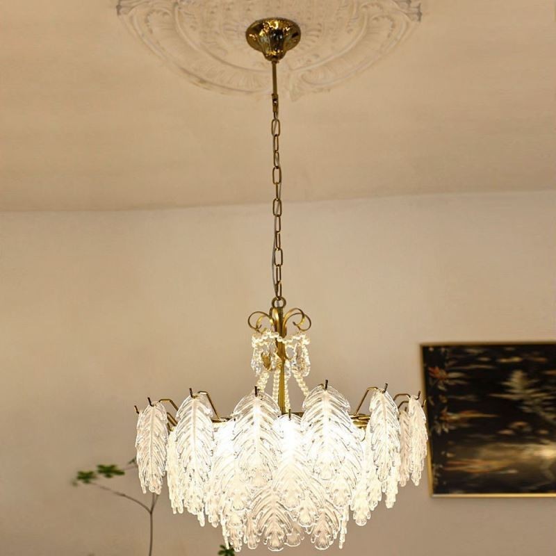 Élégante suspension en verre à motif de feuille