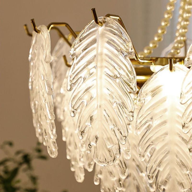 Élégante suspension en verre à motif de feuille