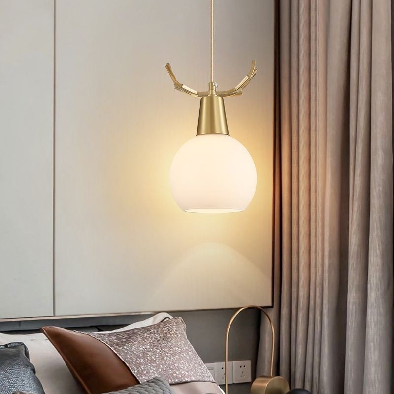Suspension moderne et simple en cuivre Antler